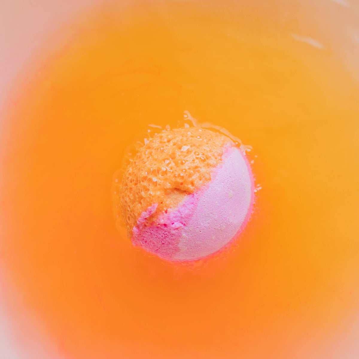 musee tiny dancer bath balm in use